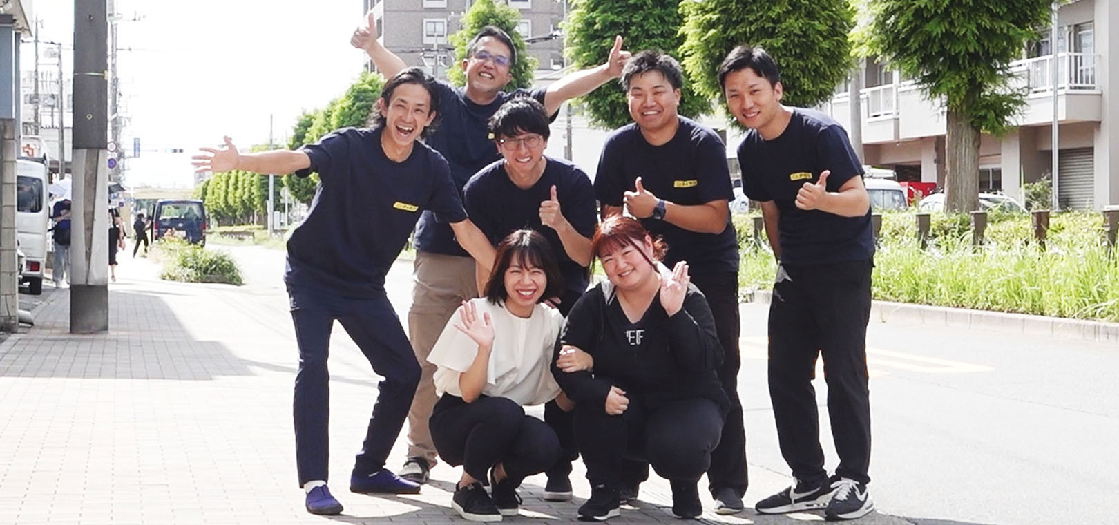 社員の集合写真