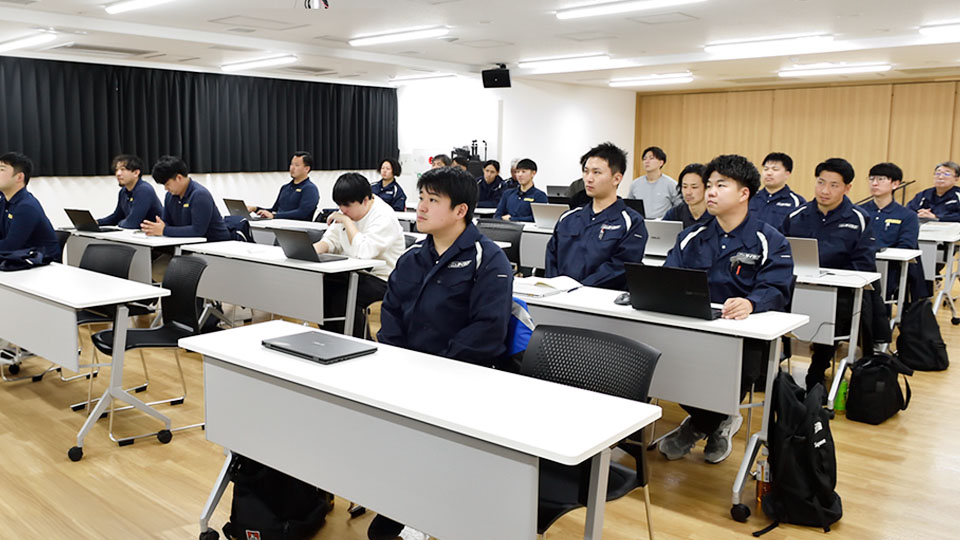 全体会議の様子