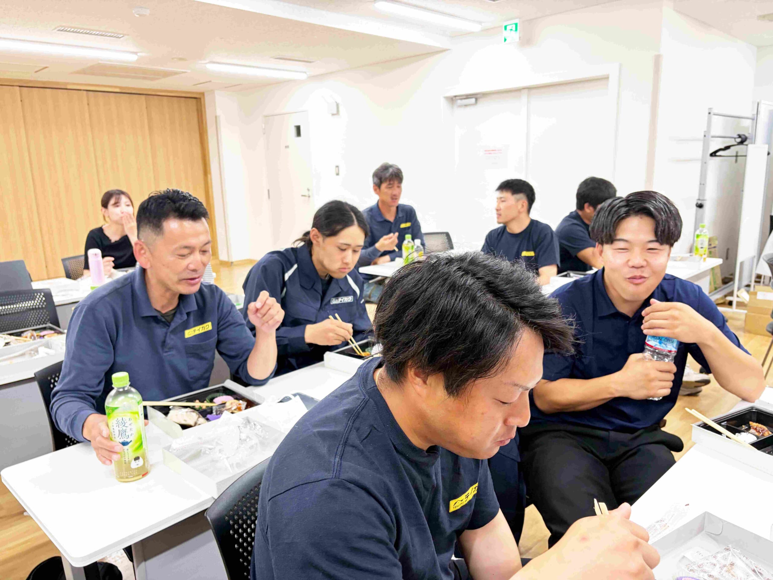 お昼休憩の様子